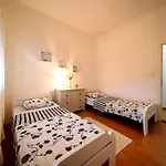 Comfortable With Sea View Διαμέρισμα Ljubač