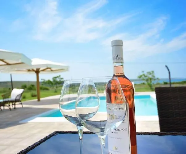 Comfortable With Sea View * Любач