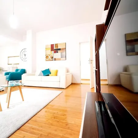 Comfortable With Sea View Appartement