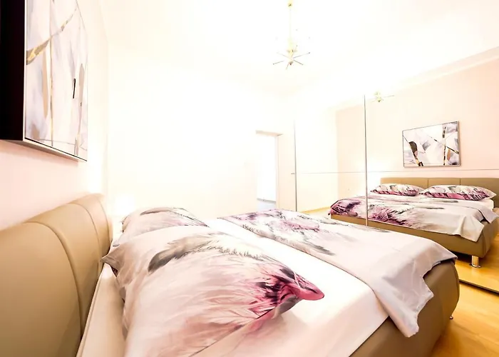 Comfortable With Sea View *